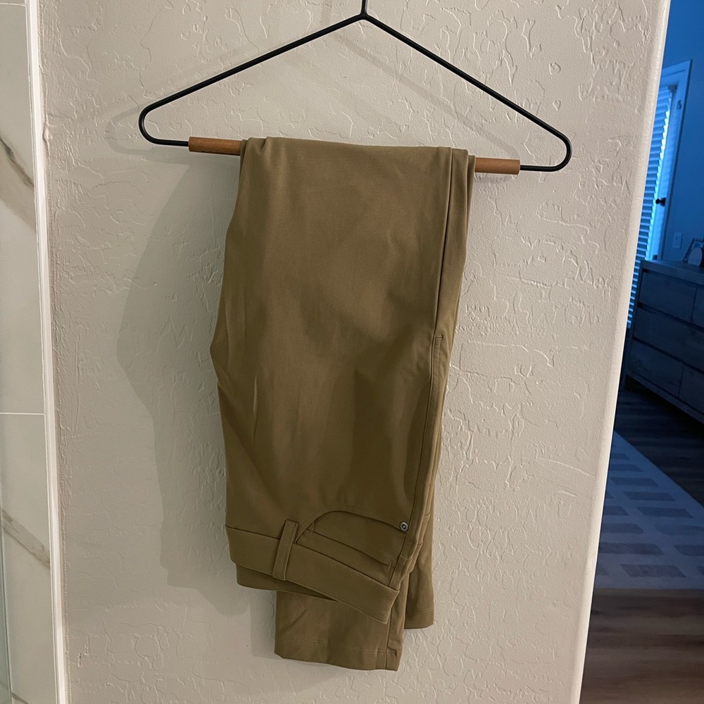 Lululemon ABC Slim-Fit Trouser 32L Warpstreme (Size 29) - Picture 2 of 4